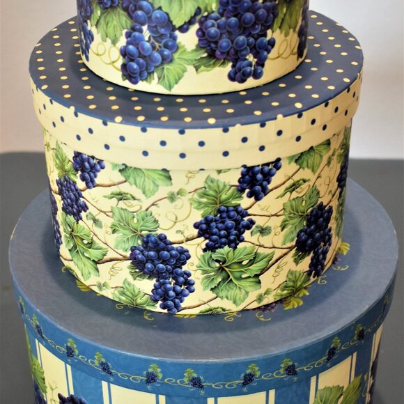 Vineyard Collection Round Decorative Boxes - Picture 4 of 6